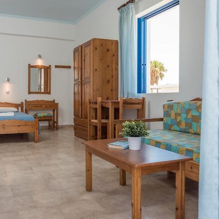 Anthea Apartments Palaiochora Dış mekan fotoğraf