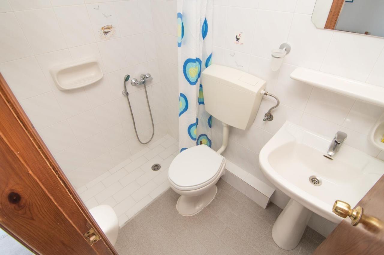 Anthea Apartments Palaiochora Dış mekan fotoğraf